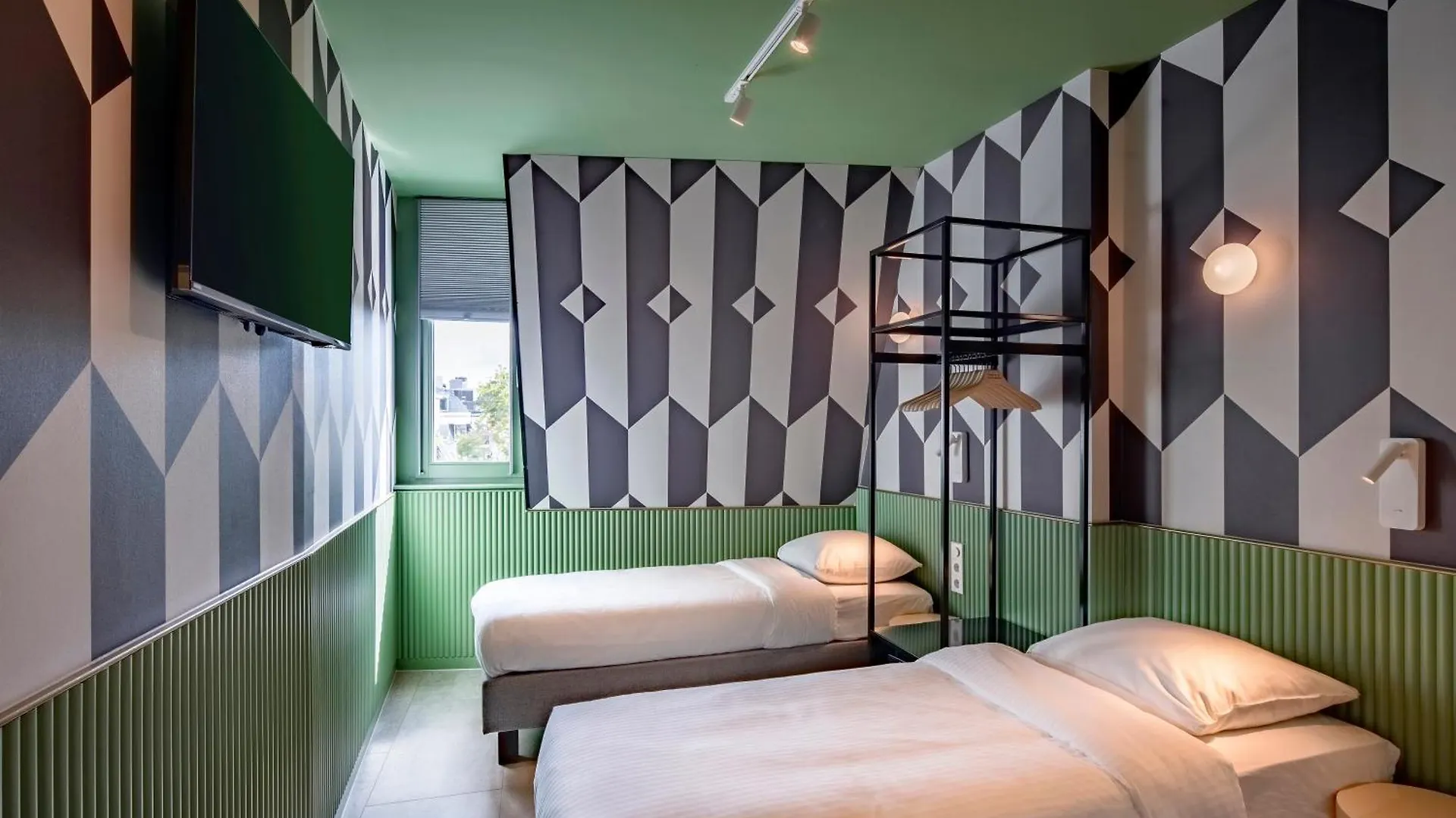 Tourist Inn Hotel Amsterdam